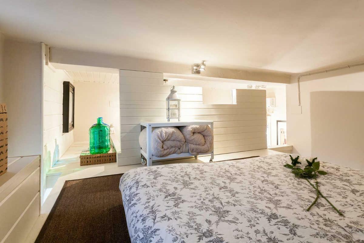 Precioso Apartamento En Pleno Centro Con Wifi Valenza Esterno foto